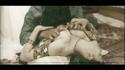 মেয়ে তামিল চুদাচুদি সমকামী 69,